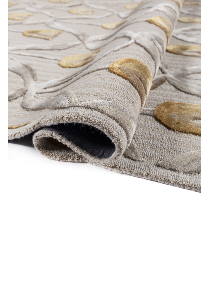 aurelia ivory wool and viscose hand tufted Rug - FoldShot