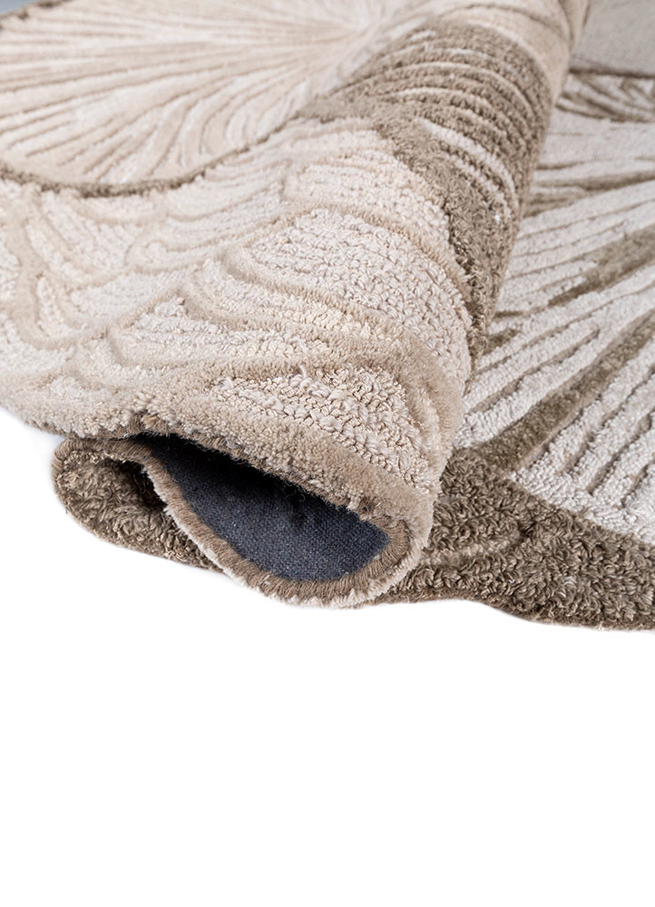aurelia ivory wool and viscose hand tufted Rug - FoldShot