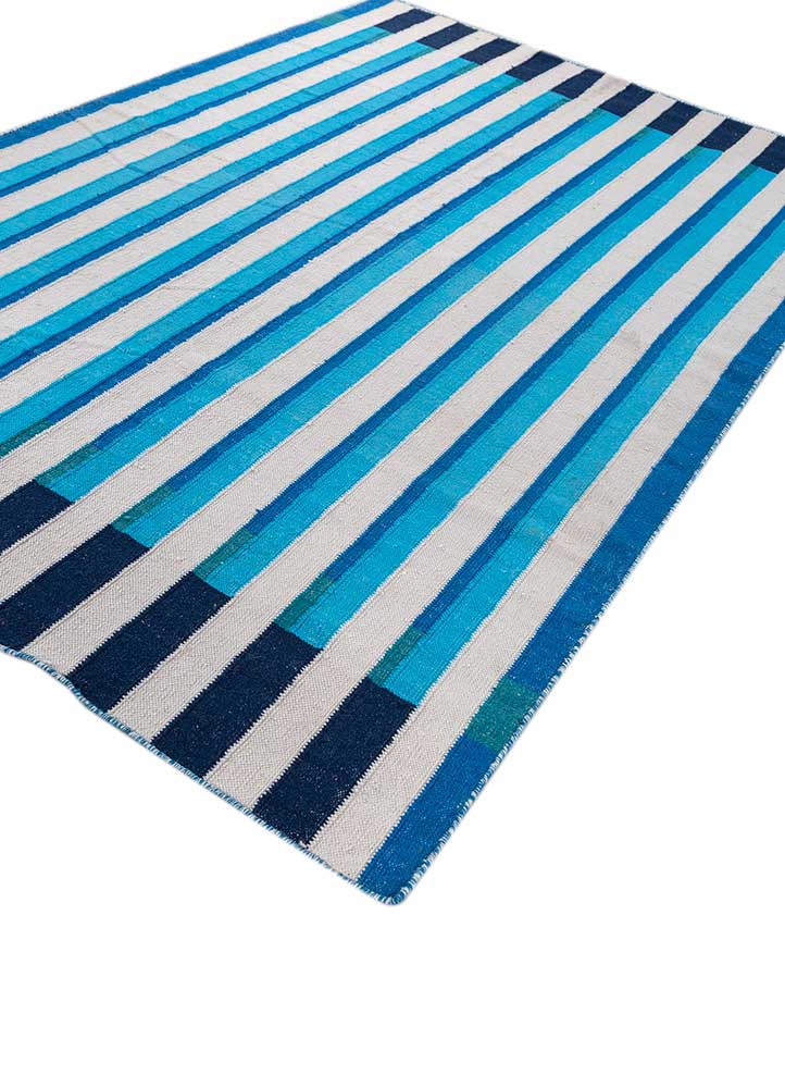 checkers grey and black wool flat weaves Rug - FoldShot