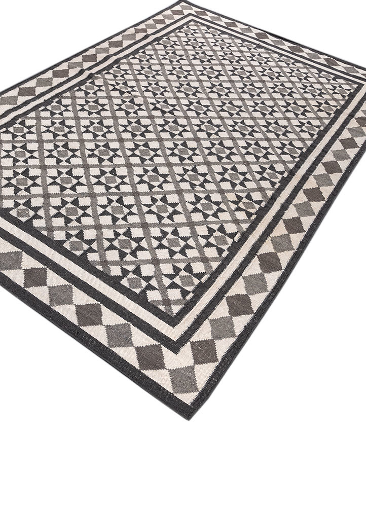 alhambra ivory wool flat weaves Rug - FoldShot alhambra ivory wool flat weaves Rug - FoldShot
