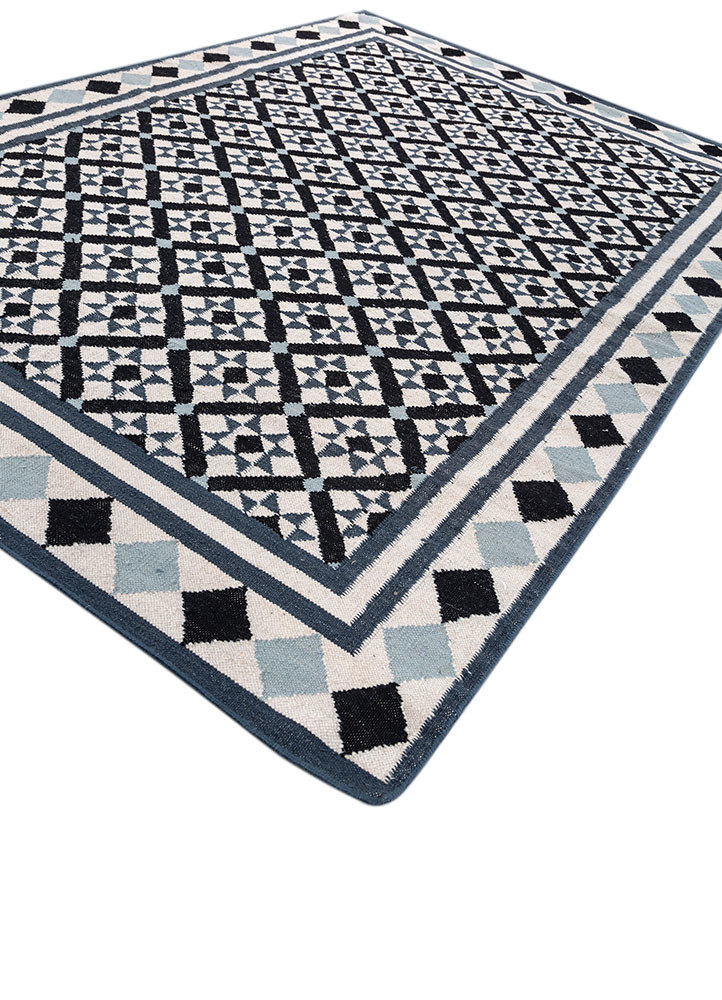 alhambra ivory wool flat weaves Rug - FoldShot alhambra ivory wool flat weaves Rug - FoldShot
