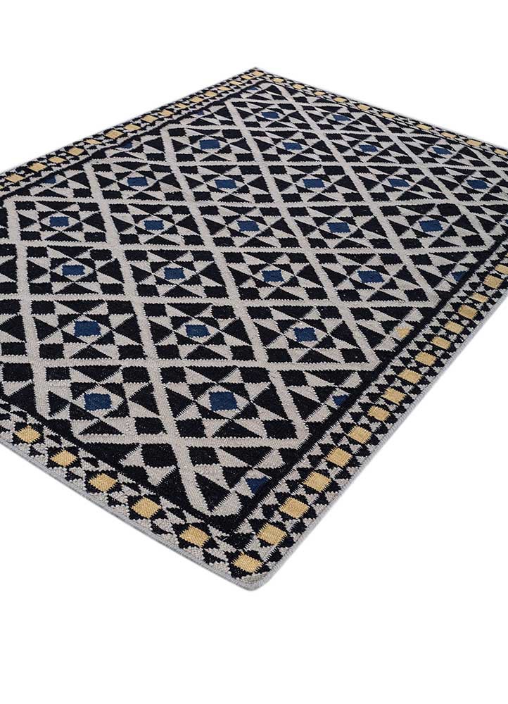 alhambra grey and black wool flat weaves Rug - FoldShot