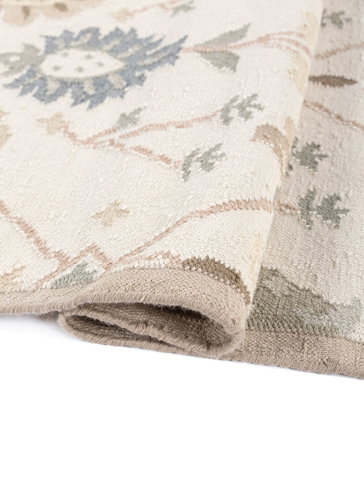 bedouin ivory wool flat weaves Rug - FoldShot bedouin ivory wool flat weaves Rug - FoldShot