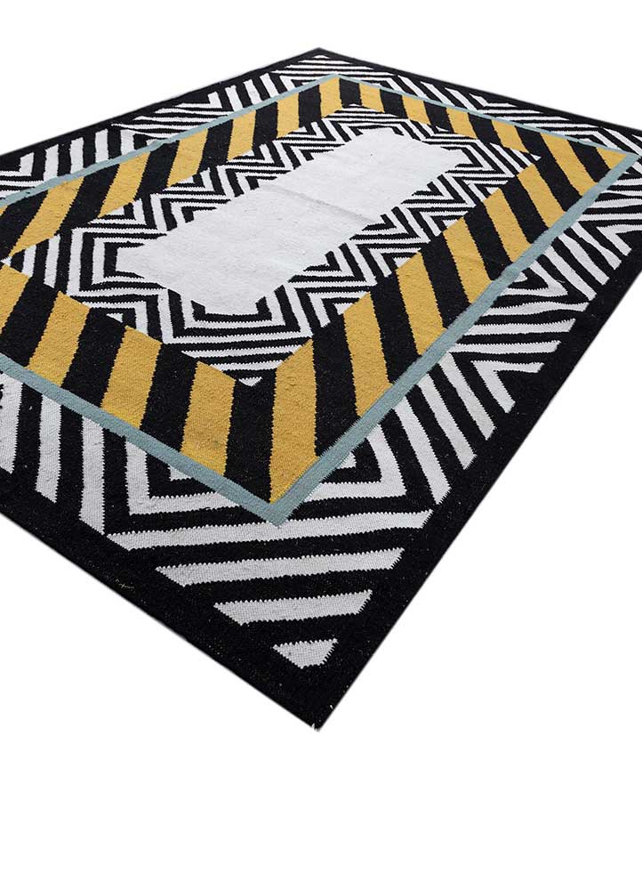 alhambra grey and black wool flat weaves Rug - FoldShot