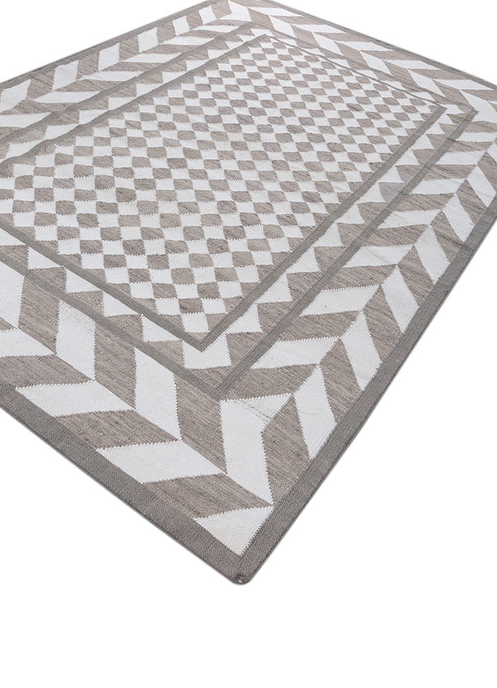alhambra ivory wool flat weaves Rug - FoldShot alhambra ivory wool flat weaves Rug - FoldShot