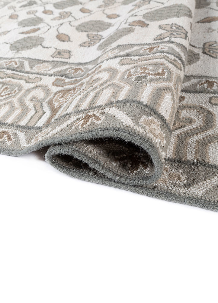 bedouin ivory wool flat weaves Rug - FoldShot bedouin ivory wool flat weaves Rug - FoldShot