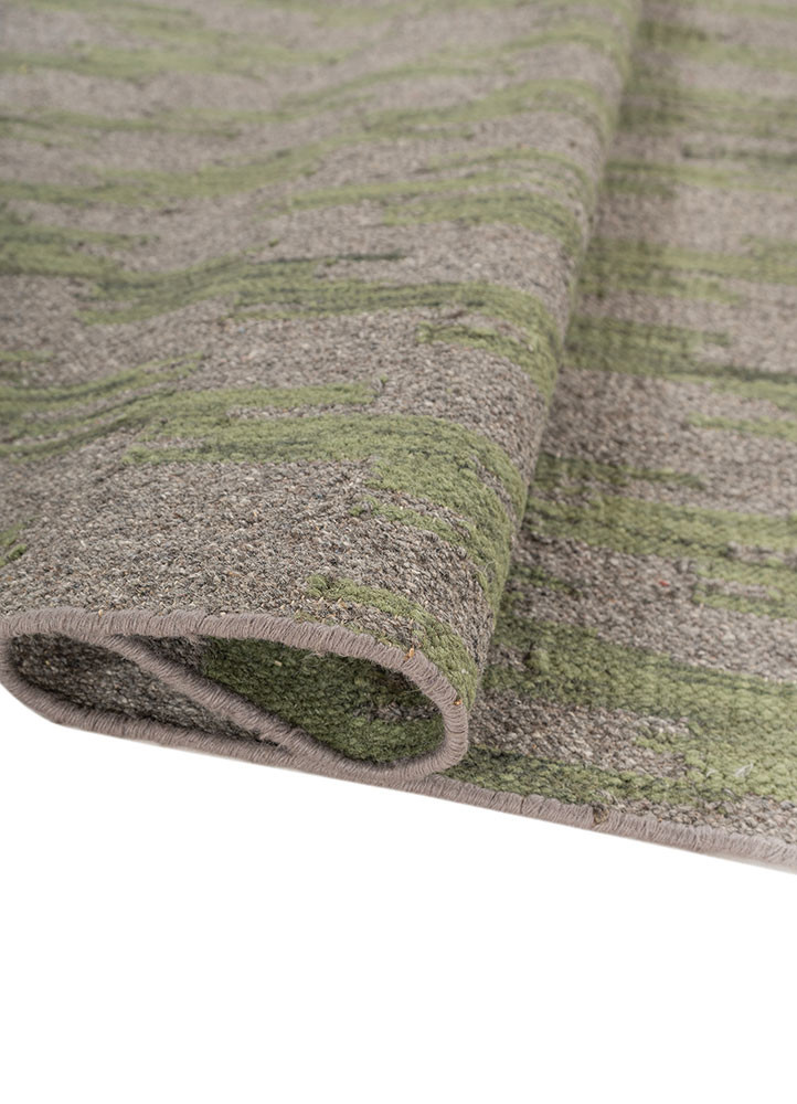 indusbar grey and black wool and viscose flat weaves Rug - FoldShot indusbar grey and black wool and viscose flat weaves Rug - FoldShot