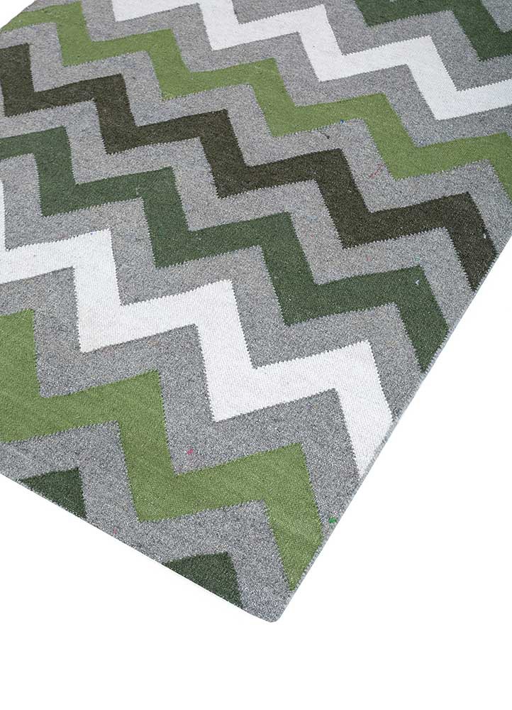 indusbar grey and black wool and viscose flat weaves Rug - FoldShot indusbar grey and black wool and viscose flat weaves Rug - FoldShot