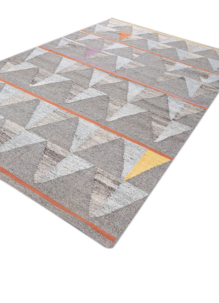 indusbar grey and black wool and viscose flat weaves Rug - FoldShot indusbar grey and black wool and viscose flat weaves Rug - FoldShot