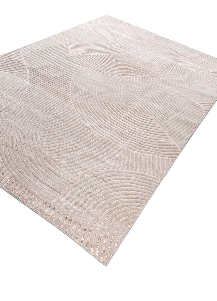 azalea ivory wool and bamboo silk hand knotted Rug - FoldShot azalea ivory wool and bamboo silk hand knotted Rug - FoldShot