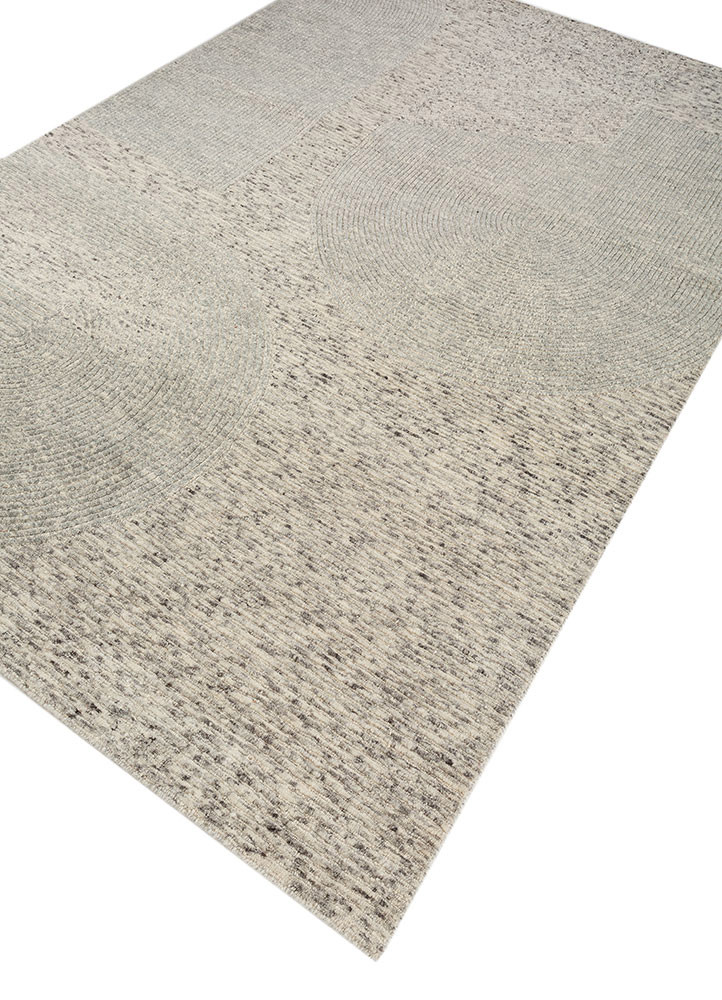 azalea ivory wool and bamboo silk hand knotted Rug - FoldShot azalea ivory wool and bamboo silk hand knotted Rug - FoldShot