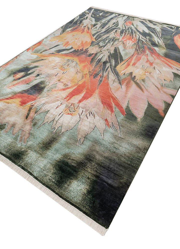 aprezo ivory silk hand knotted Rug - FoldShot