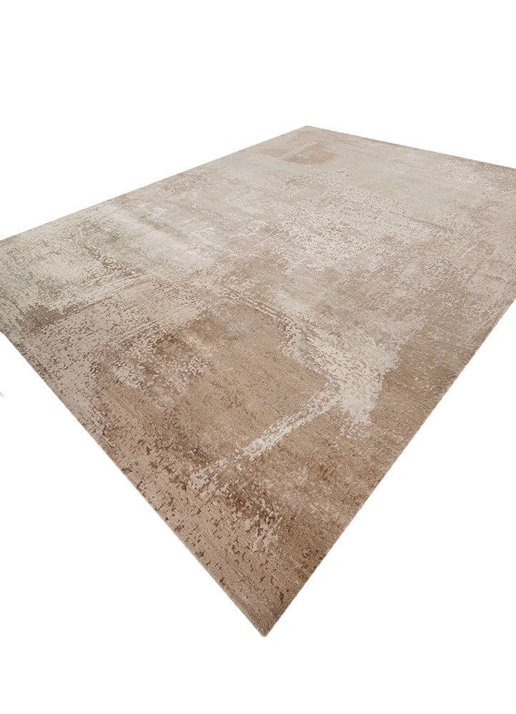 uvenuti ivory wool and bamboo silk hand knotted Rug - FoldShot uvenuti ivory wool and bamboo silk hand knotted Rug - FoldShot