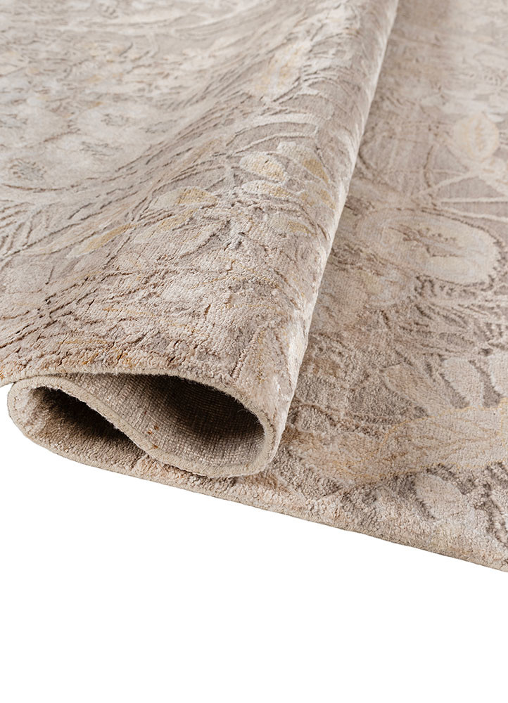 pansy ivory wool and bamboo silk hand knotted Rug - FoldShot