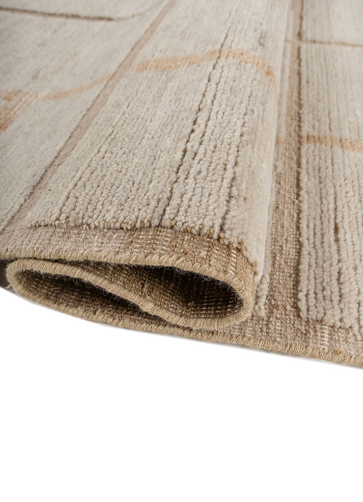 aprezo gold wool hand knotted Rug - FoldShot