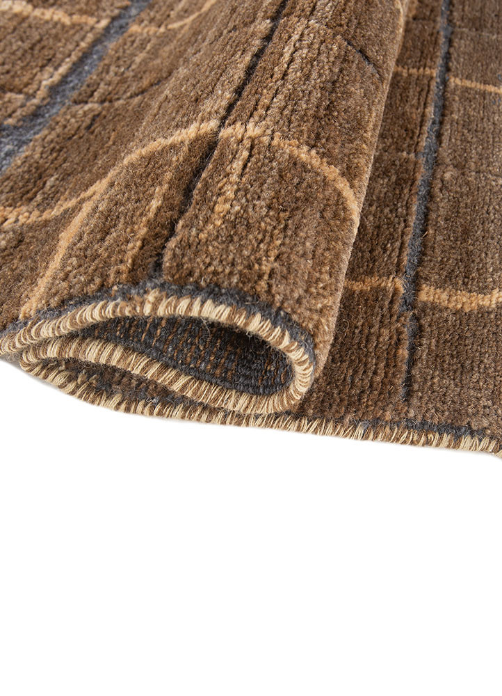 zuri beige and brown wool hand knotted Rug - FoldShot