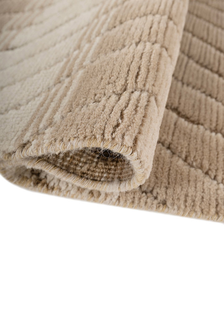 zuri ivory wool hand knotted Rug - FoldShot