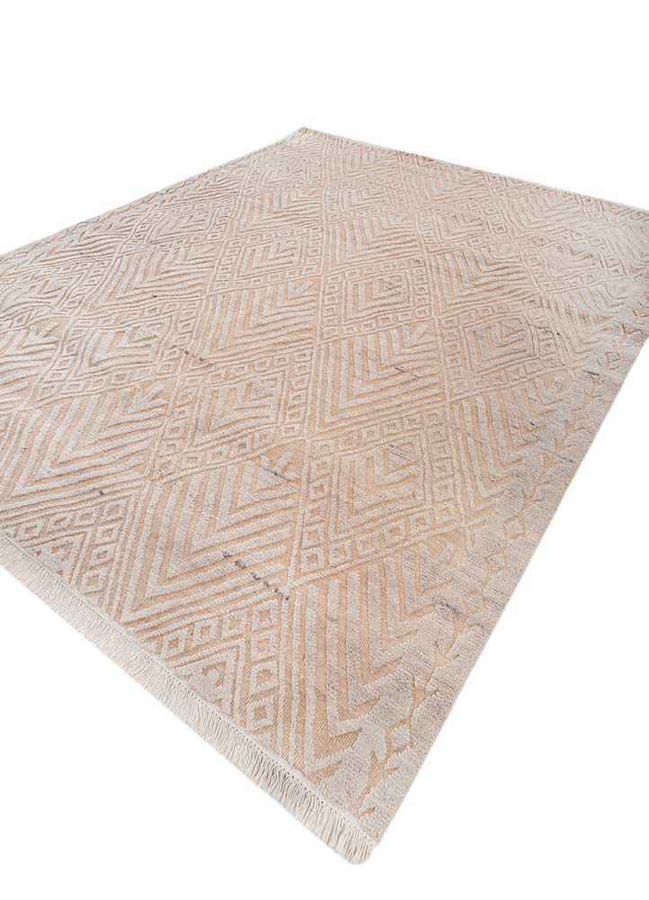 azalea gold wool hand knotted Rug - FoldShot azalea gold wool hand knotted Rug - FoldShot