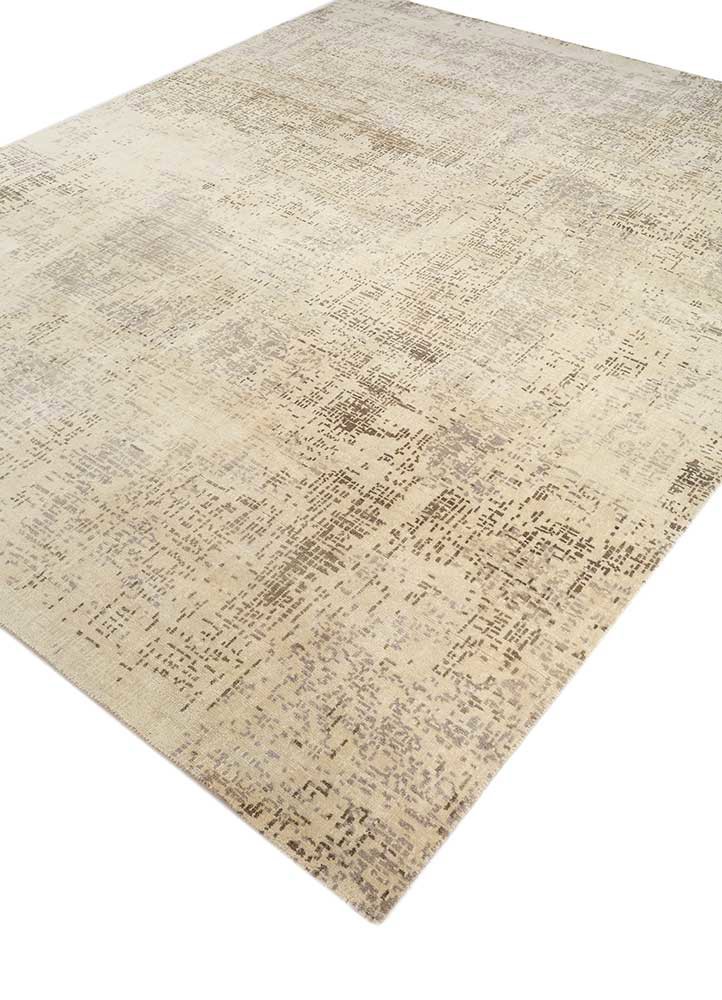 uvenuti ivory wool hand knotted Rug - FoldShot