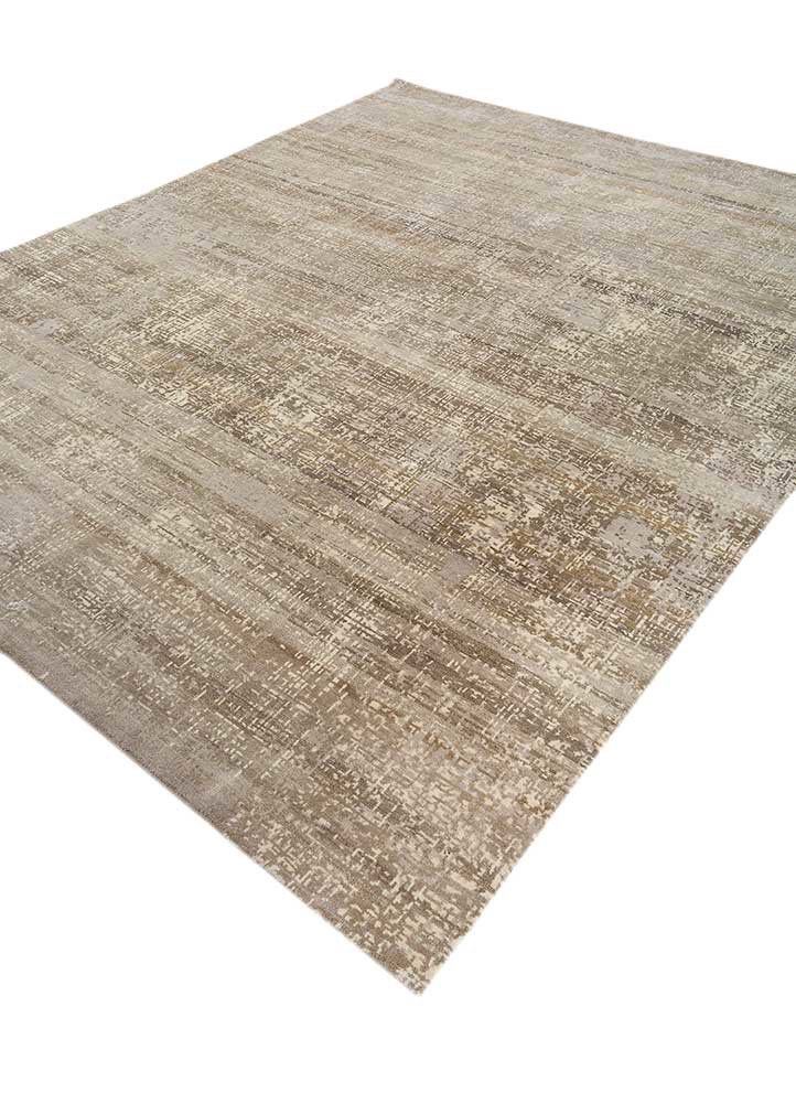 uvenuti ivory wool hand knotted Rug - FoldShot