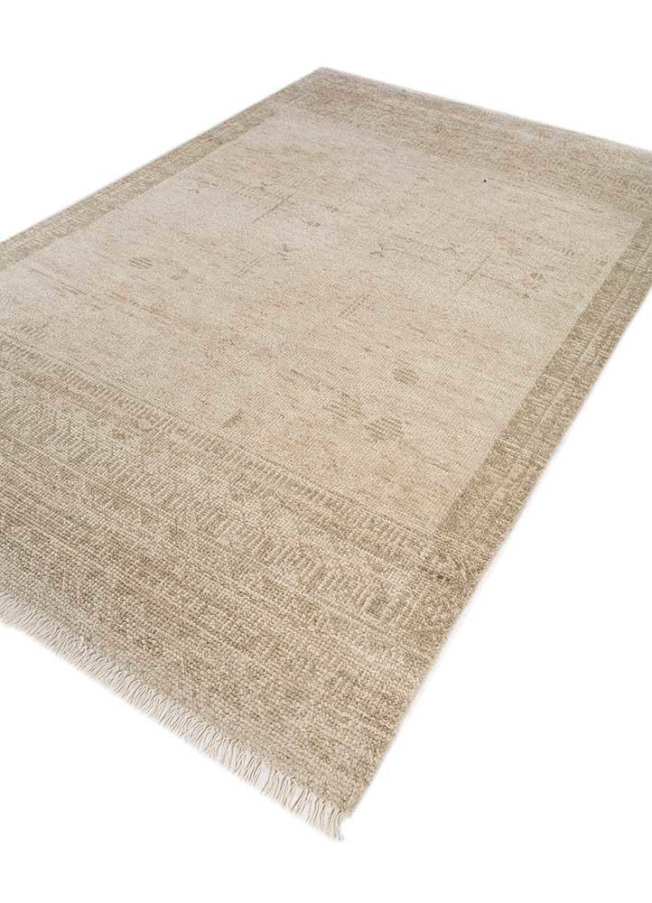 erbe ivory wool hand knotted Rug - FoldShot erbe ivory wool hand knotted Rug - FoldShot