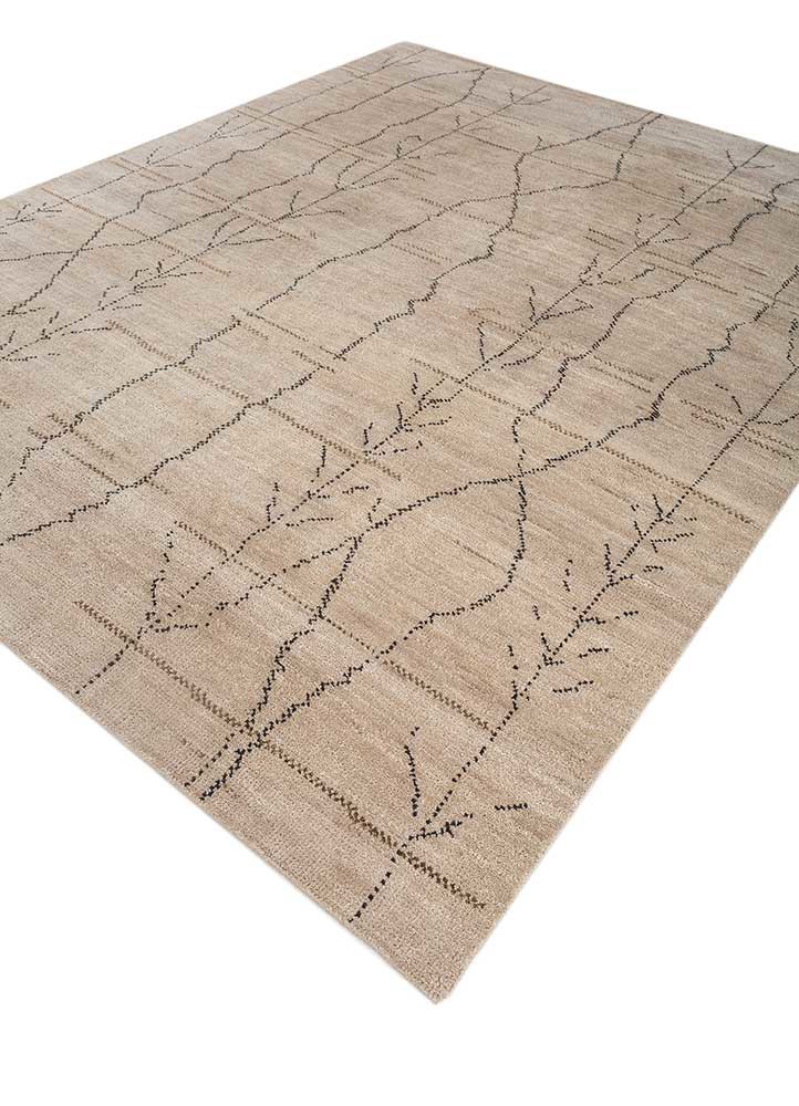 zuri ivory wool hand knotted Rug - FoldShot zuri ivory wool hand knotted Rug - FoldShot