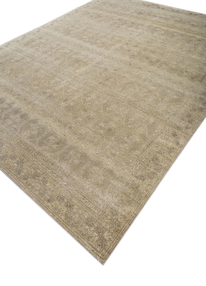 erbe green wool hand knotted Rug - FoldShot