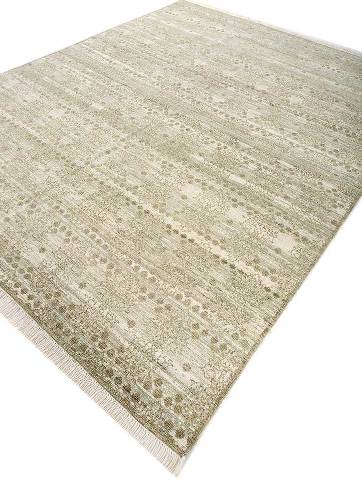viscaya green wool hand knotted Rug - FoldShot