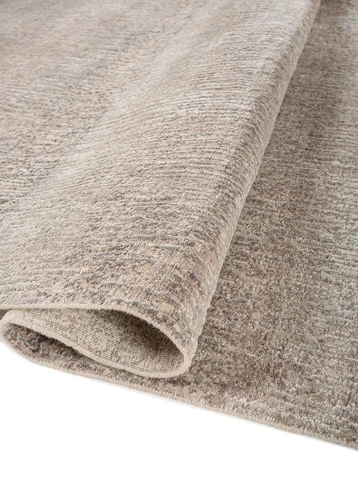 entropy ivory wool and silk hand knotted Rug - FoldShot