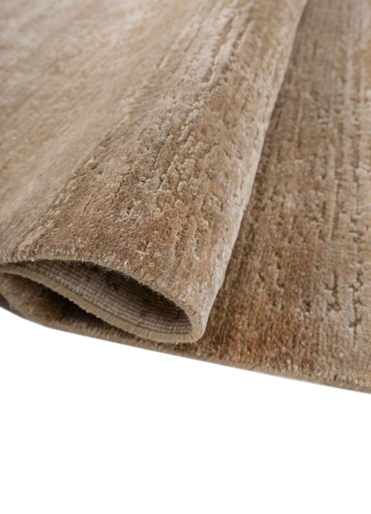 entropy ivory wool and silk hand knotted Rug - FoldShot