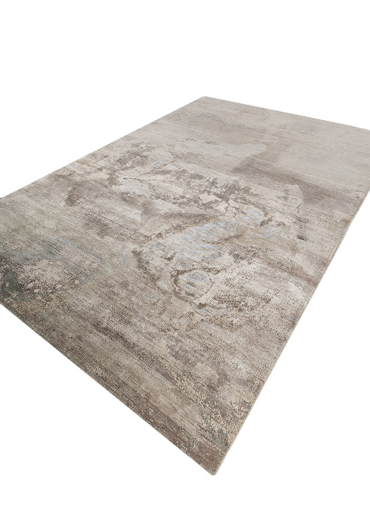 aprezo ivory wool and silk hand knotted Rug - FoldShot aprezo ivory wool and silk hand knotted Rug - FoldShot