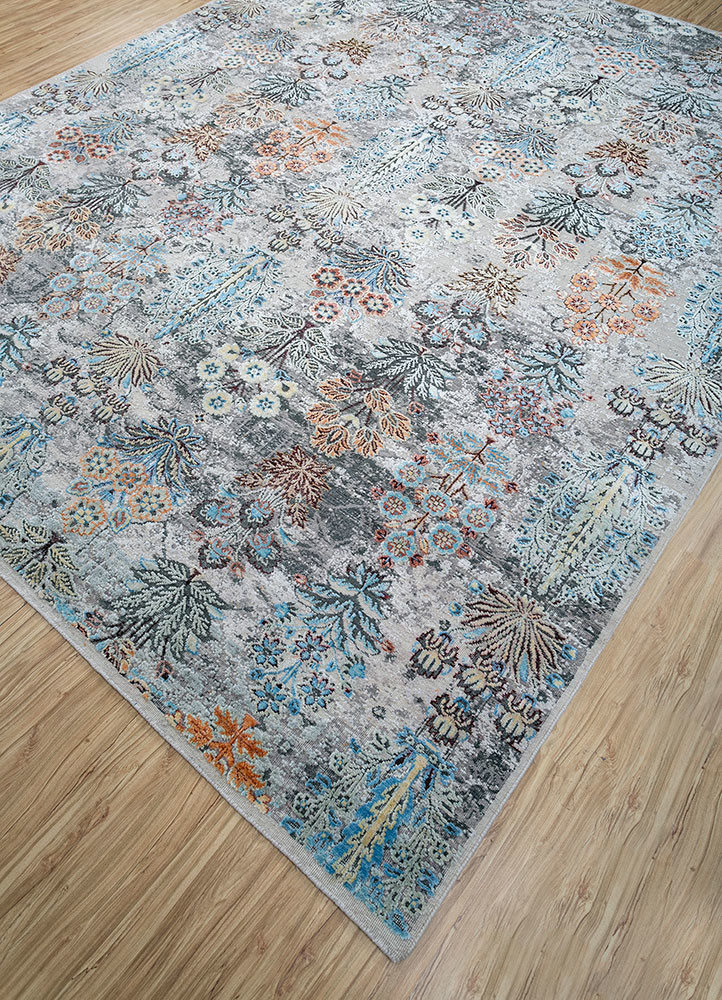 far east ivory wool and silk hand knotted Rug - FoldShot far east ivory wool and silk hand knotted Rug - FoldShot