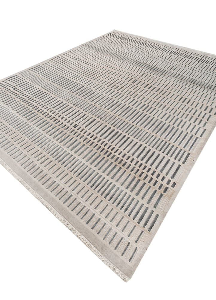 entropy ivory wool and silk hand knotted Rug - FoldShot
