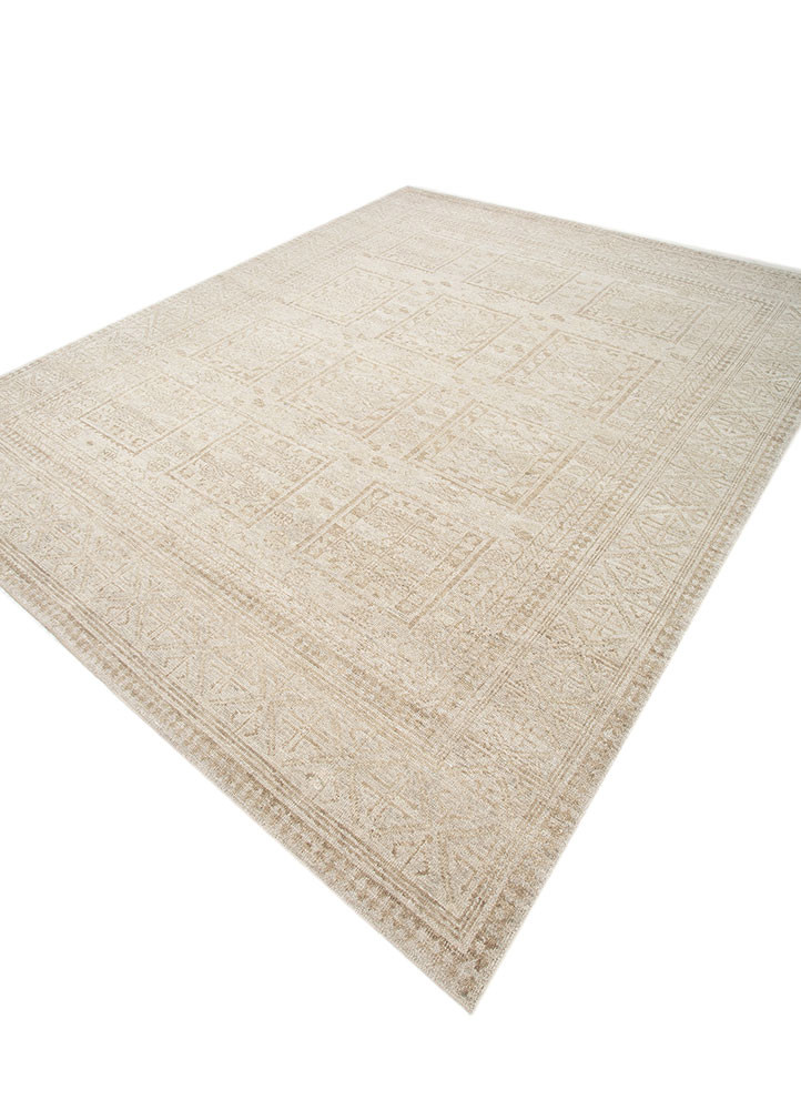 erbe ivory wool hand knotted Rug - FoldShot erbe ivory wool hand knotted Rug - FoldShot
