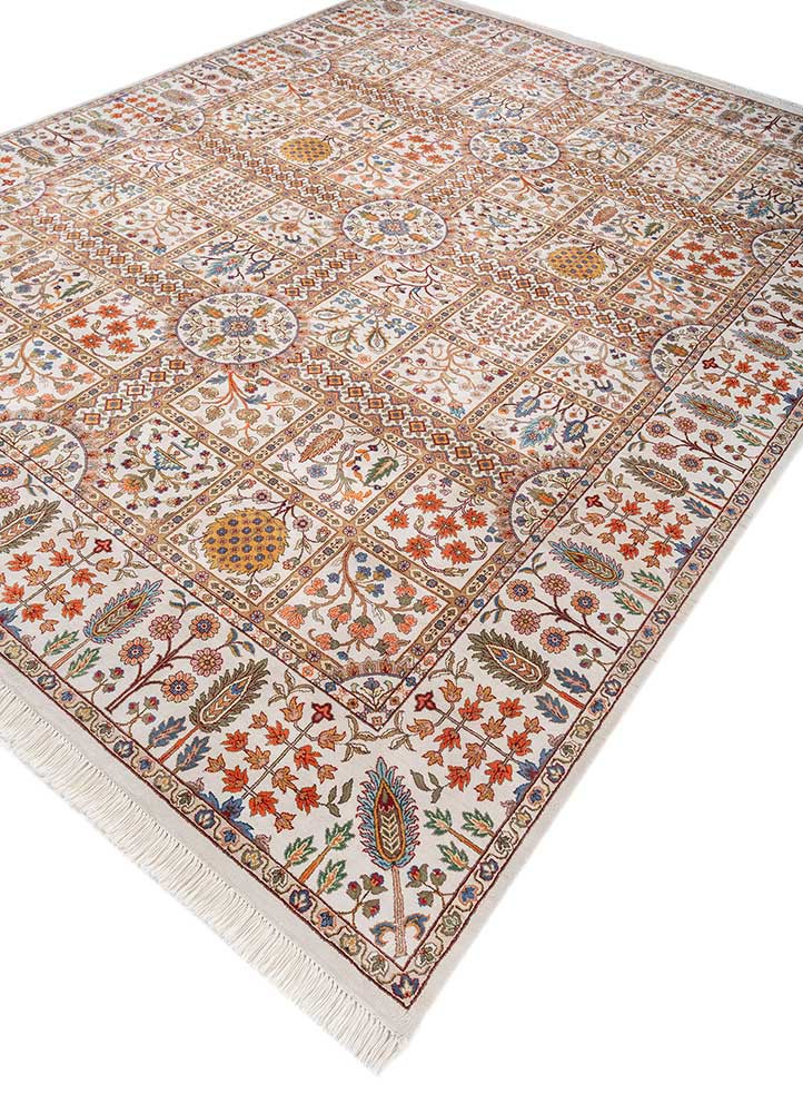 gulmarg ivory silk hand knotted Rug - FoldShot gulmarg ivory silk hand knotted Rug - FoldShot