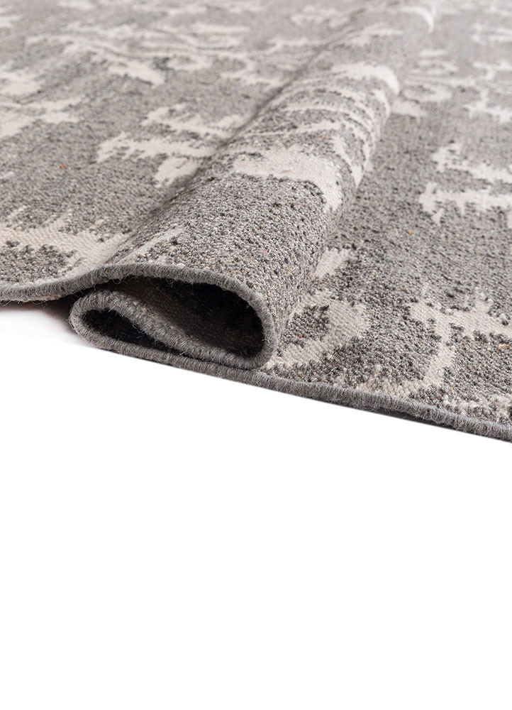 indusbar grey and black wool flat weaves Rug - FoldShot indusbar grey and black wool flat weaves Rug - FoldShot