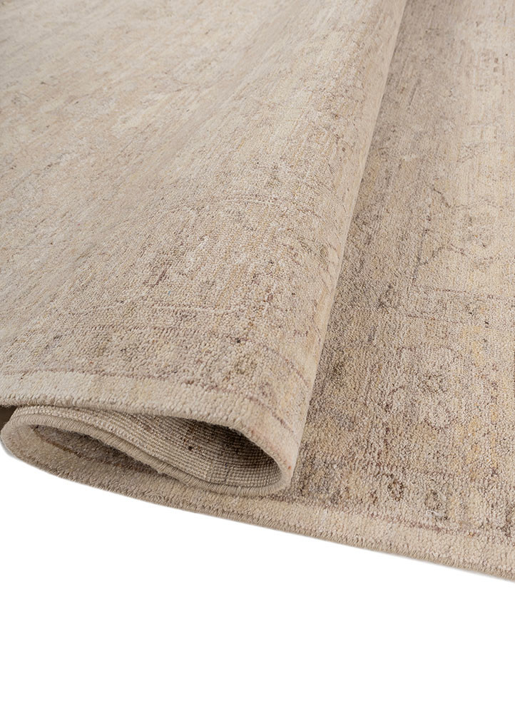 viscaya ivory wool hand knotted Rug - FoldShot