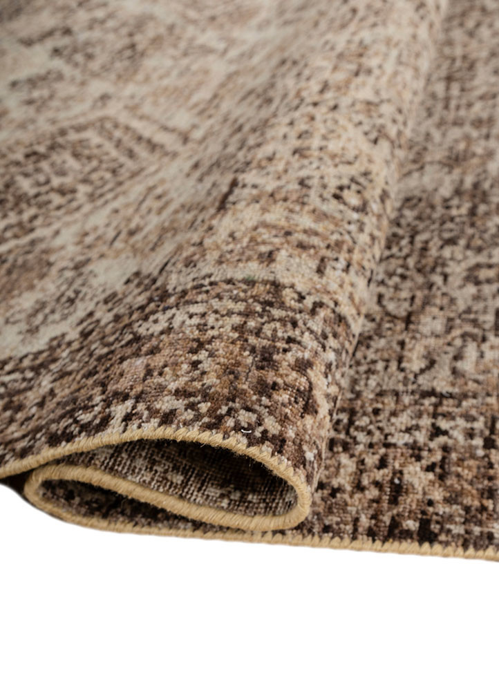 viscaya gold wool hand knotted Rug - FoldShot viscaya gold wool hand knotted Rug - FoldShot