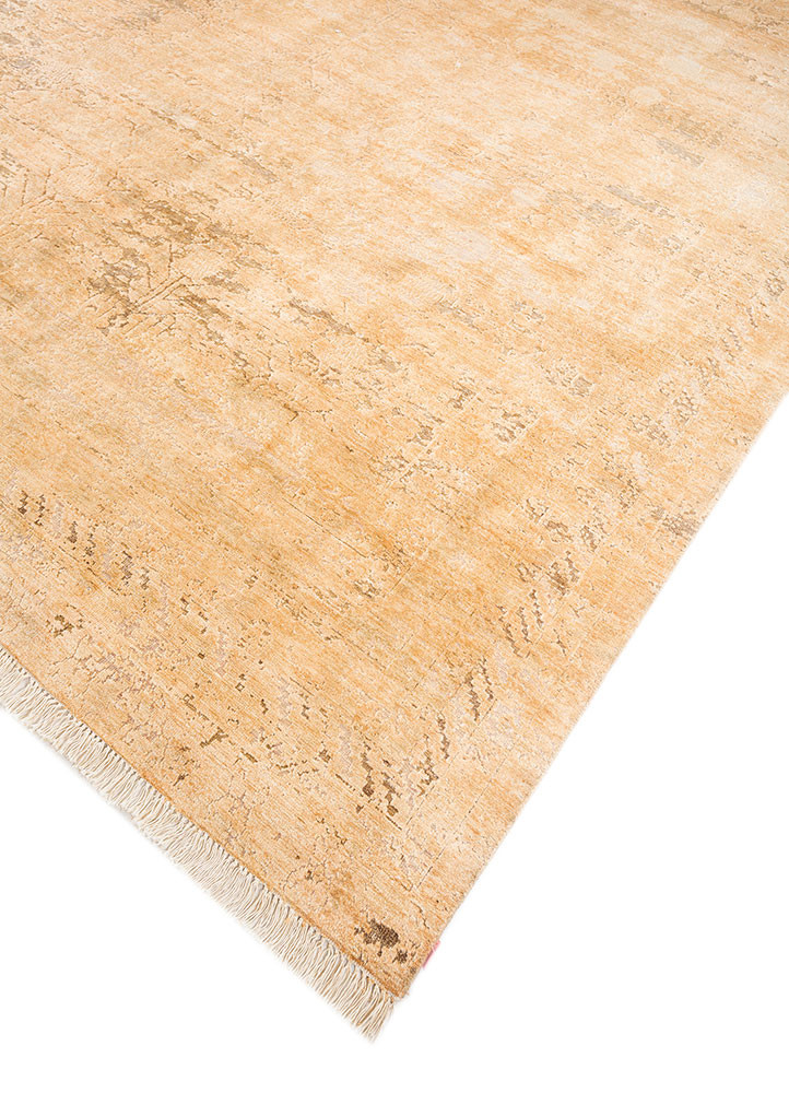 far east beige and brown wool and silk hand knotted Rug - FoldShot far east beige and brown wool and silk hand knotted Rug - FoldShot