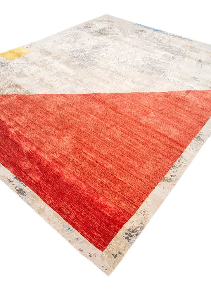 aakar by kavi ivory wool and silk hand knotted Rug - FoldShot