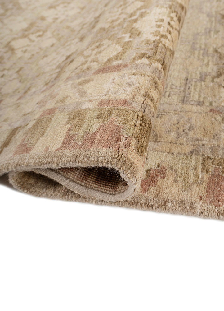 viscaya gold wool hand knotted Rug - FoldShot