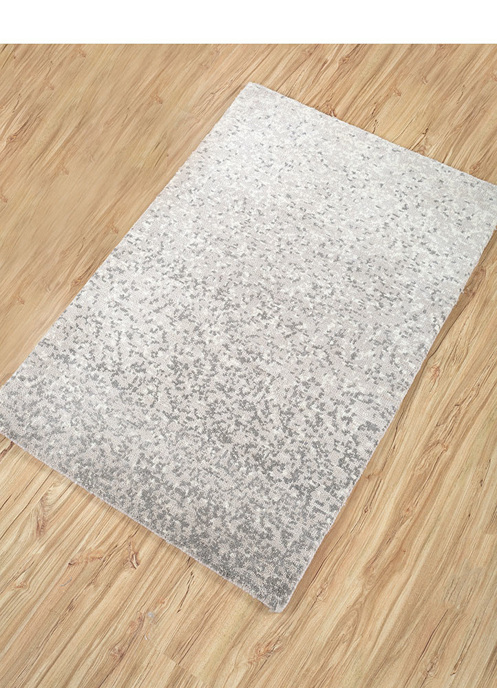 uvenuti ivory wool hand knotted Rug - FoldShot