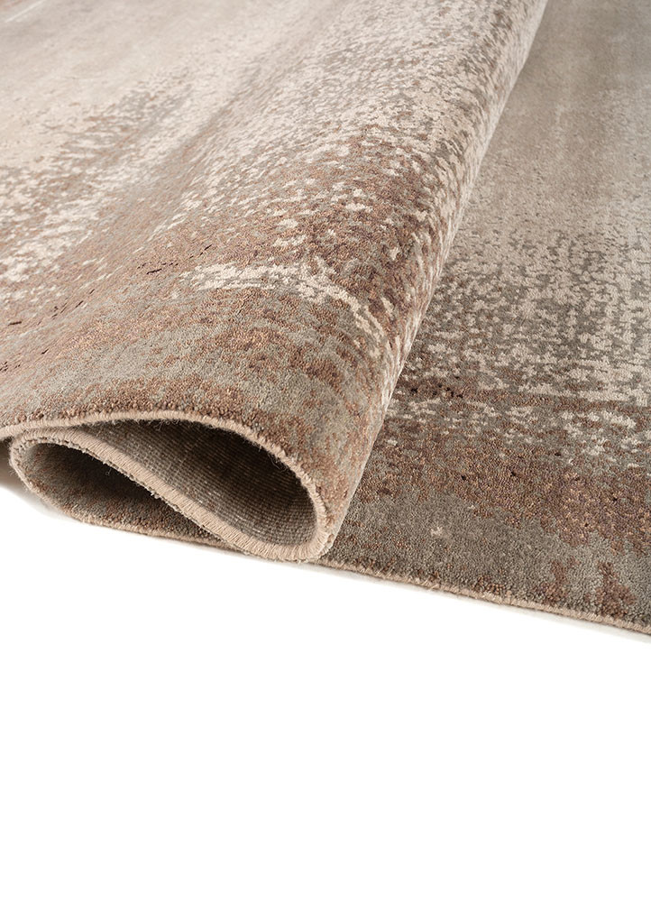 entropy ivory wool and bamboo silk hand knotted Rug - FoldShot