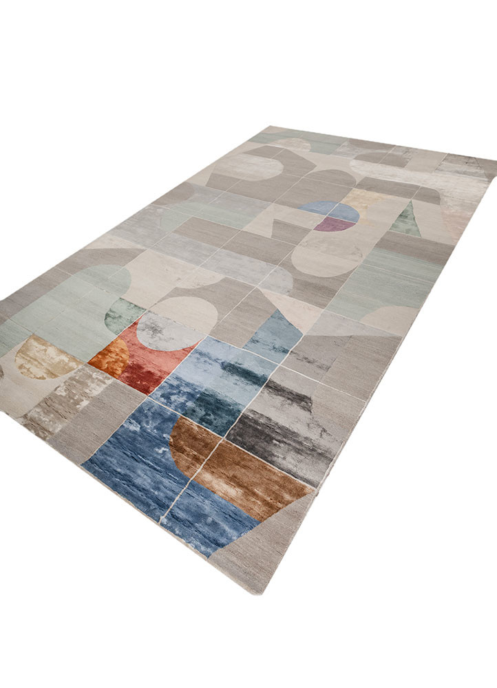 aprezo grey and black wool and bamboo silk hand knotted Rug - FoldShot aprezo grey and black wool and bamboo silk hand knotted Rug - FoldShot