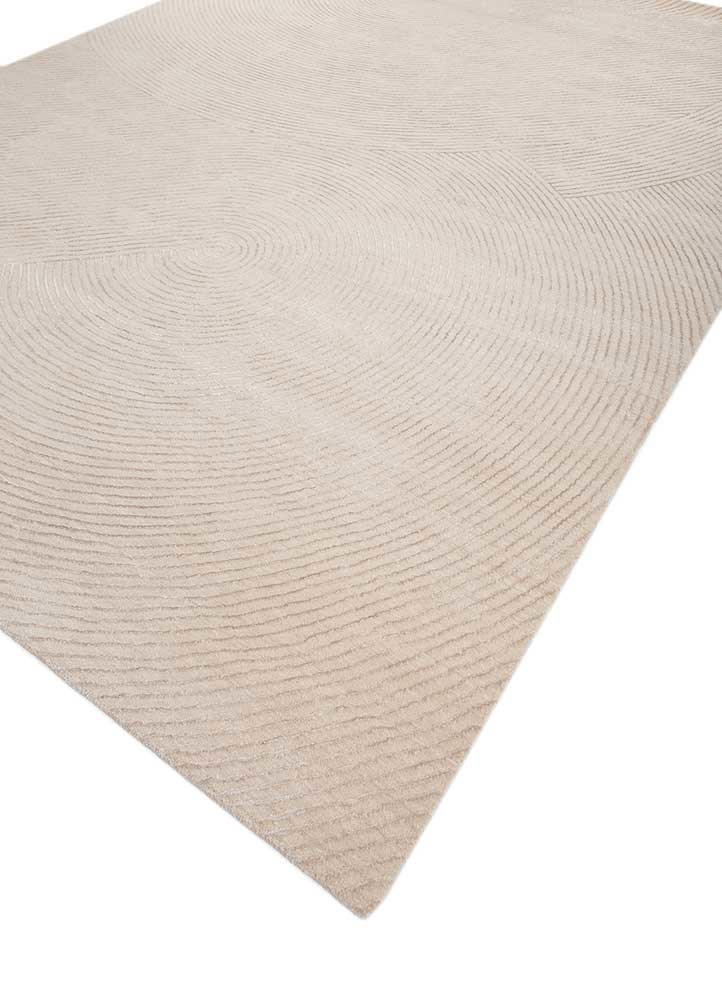 azalea ivory wool and bamboo silk hand knotted Rug - FoldShot azalea ivory wool and bamboo silk hand knotted Rug - FoldShot