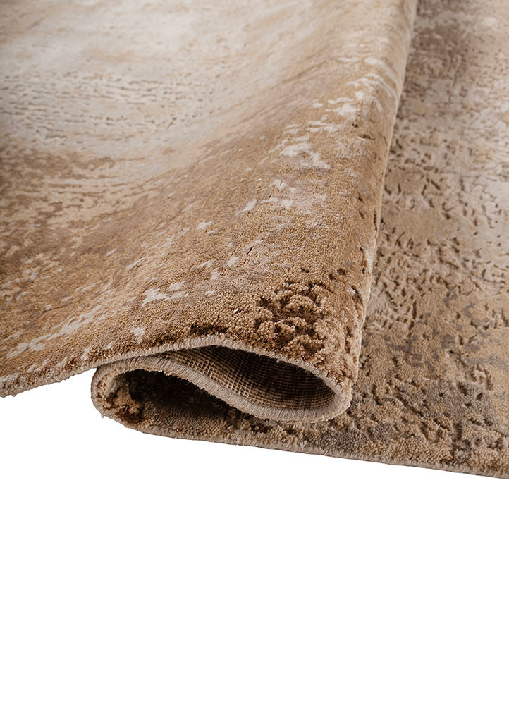 chaos theory by kavi ivory wool and bamboo silk hand knotted Rug - FoldShot chaos theory by kavi ivory wool and bamboo silk hand knotted Rug - FoldShot
