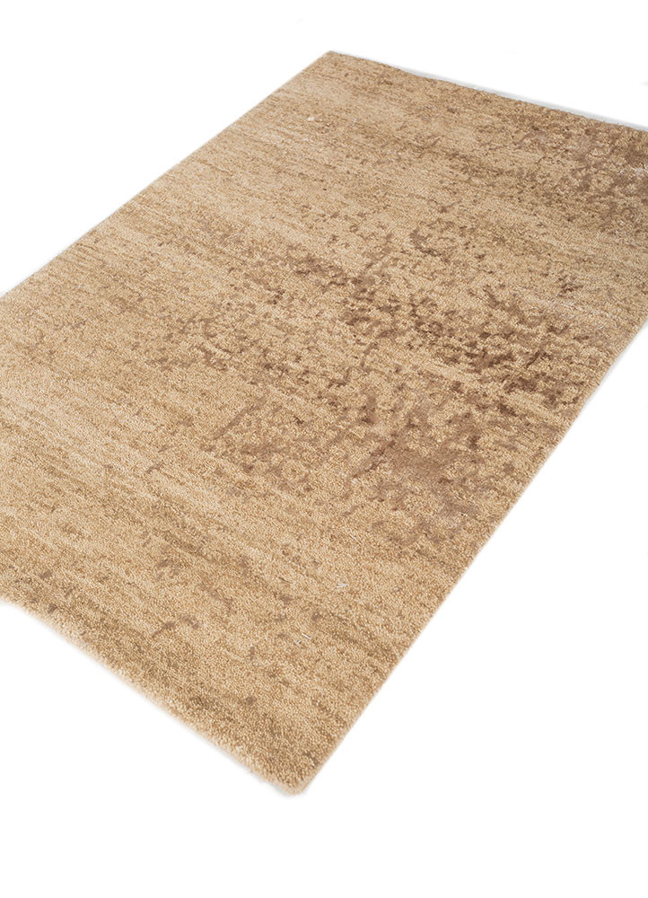 aprezo beige and brown wool and bamboo silk hand knotted Rug - FoldShot aprezo beige and brown wool and bamboo silk hand knotted Rug - FoldShot