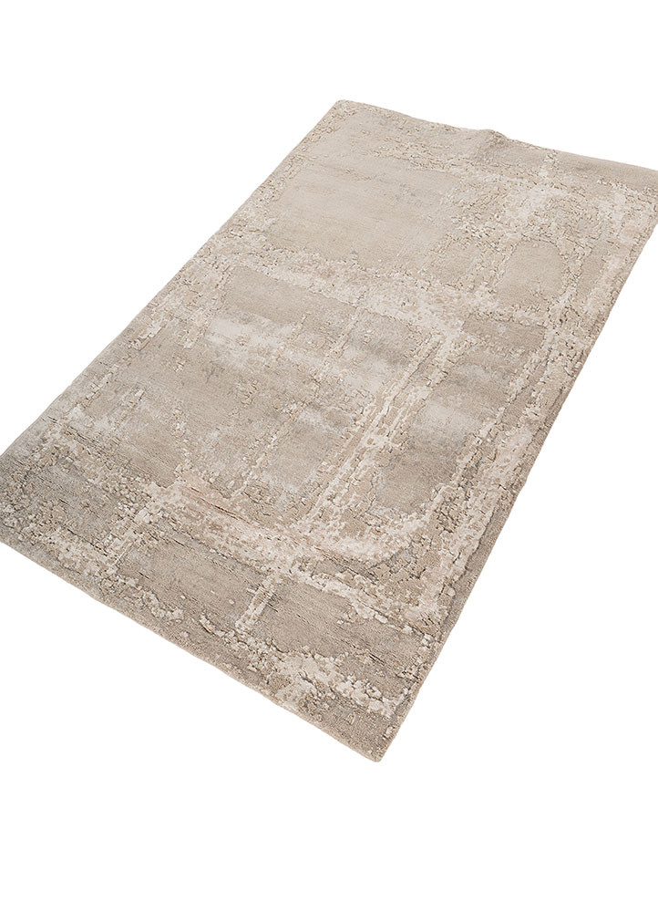 aprezo ivory wool and bamboo silk hand knotted Rug - FoldShot aprezo ivory wool and bamboo silk hand knotted Rug - FoldShot
