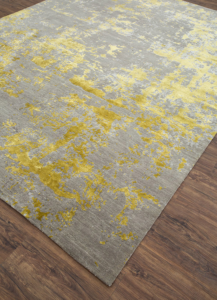 project error by kavi grey and black wool and bamboo silk hand knotted Rug - FoldShot project error by kavi grey and black wool and bamboo silk hand knotted Rug - FoldShot