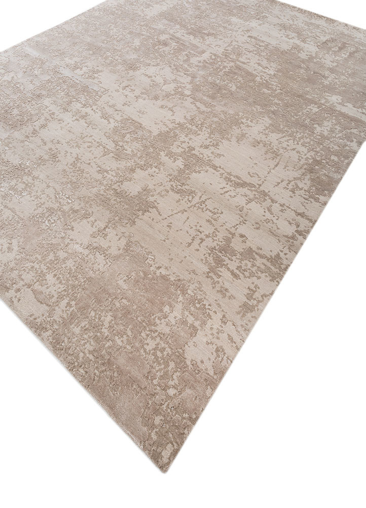 project error by kavi ivory wool and bamboo silk hand knotted Rug - FoldShot project error by kavi ivory wool and bamboo silk hand knotted Rug - FoldShot